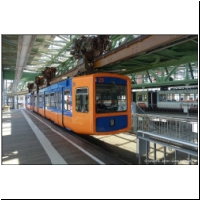 2015-08-30 Wuppertal Schwebebahn Vohwinkel 05.jpg